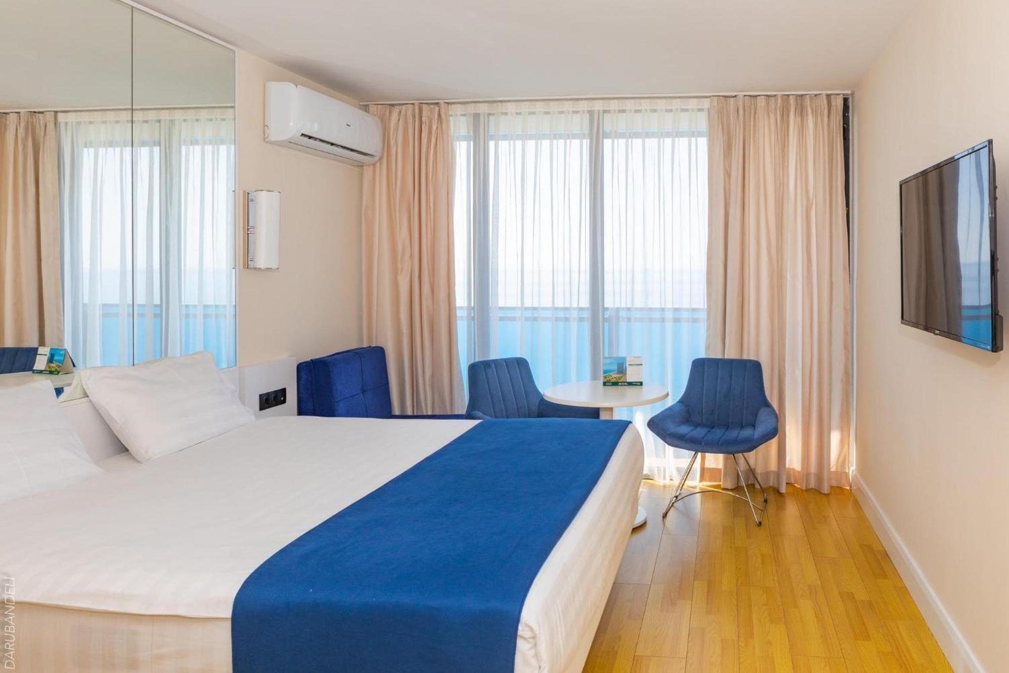 Panorama Sea View Central City Batumi & Aparthotel Zewnętrze zdjęcie