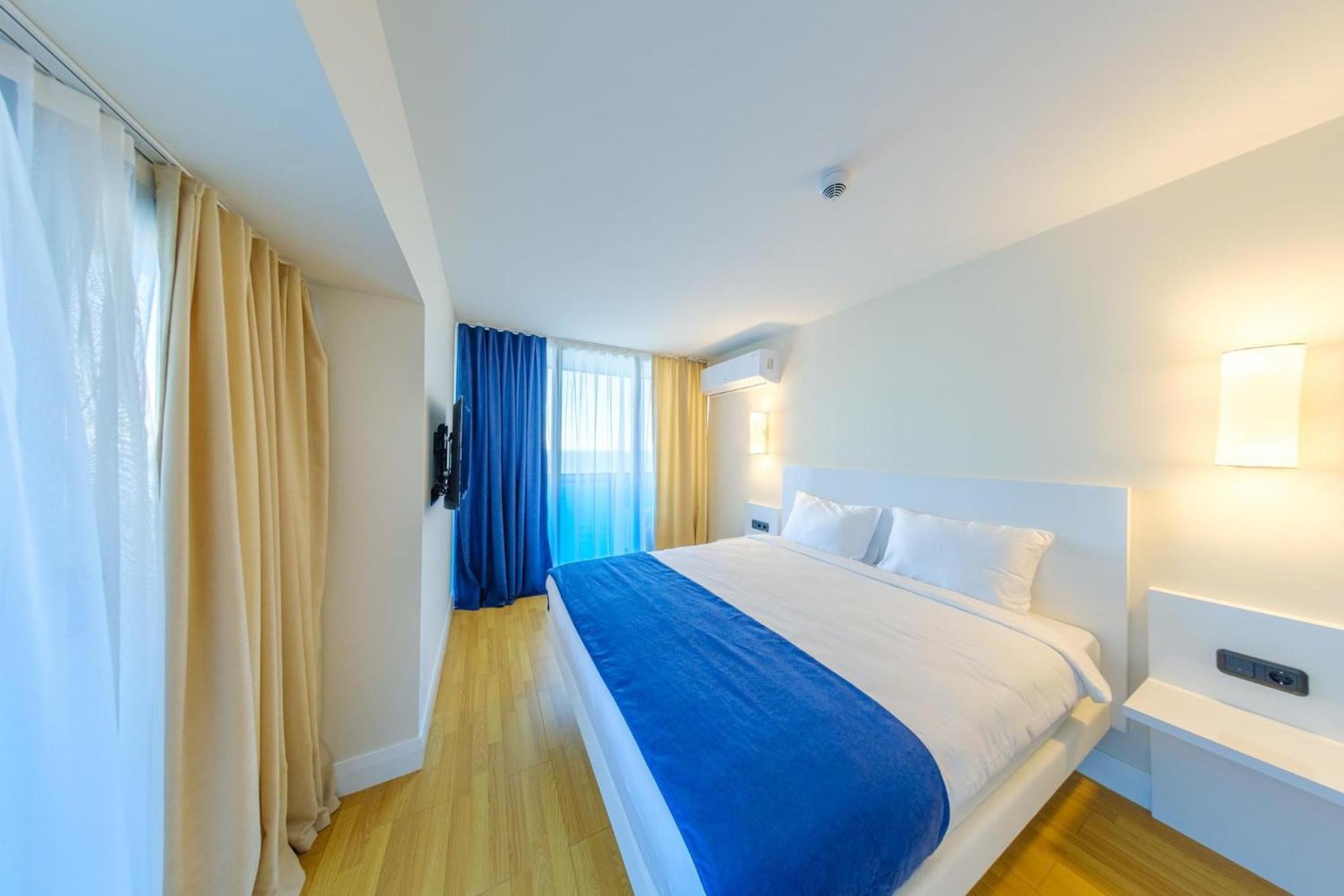 Panorama Sea View Central City Batumi & Aparthotel Zewnętrze zdjęcie